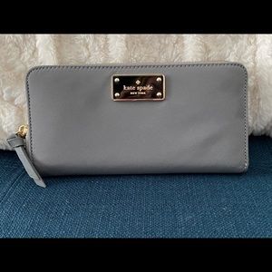 Kate Spade Wallet Grey
